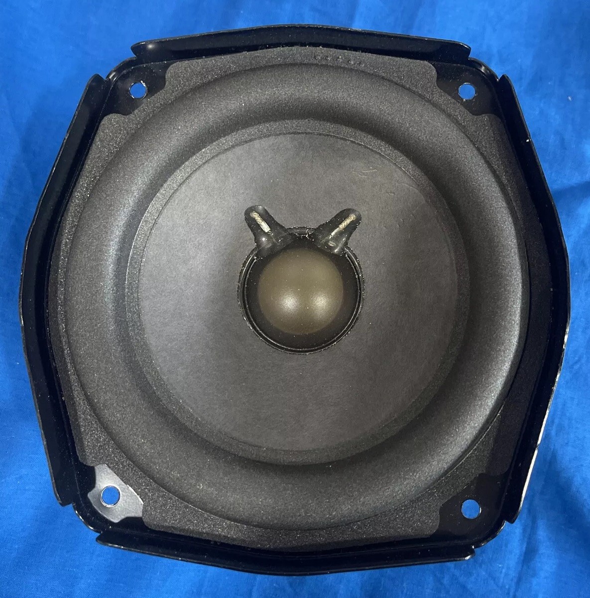 Bose Subwoofer Speaker 6” Driver Acoustimass 6 15 16 LSPS