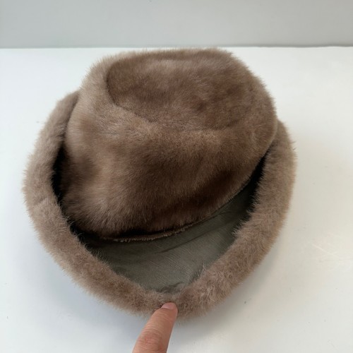 Vintage Mink Fur Cloche Hat Winter Church Dress Hat Union Made - Picture 3 of 11
