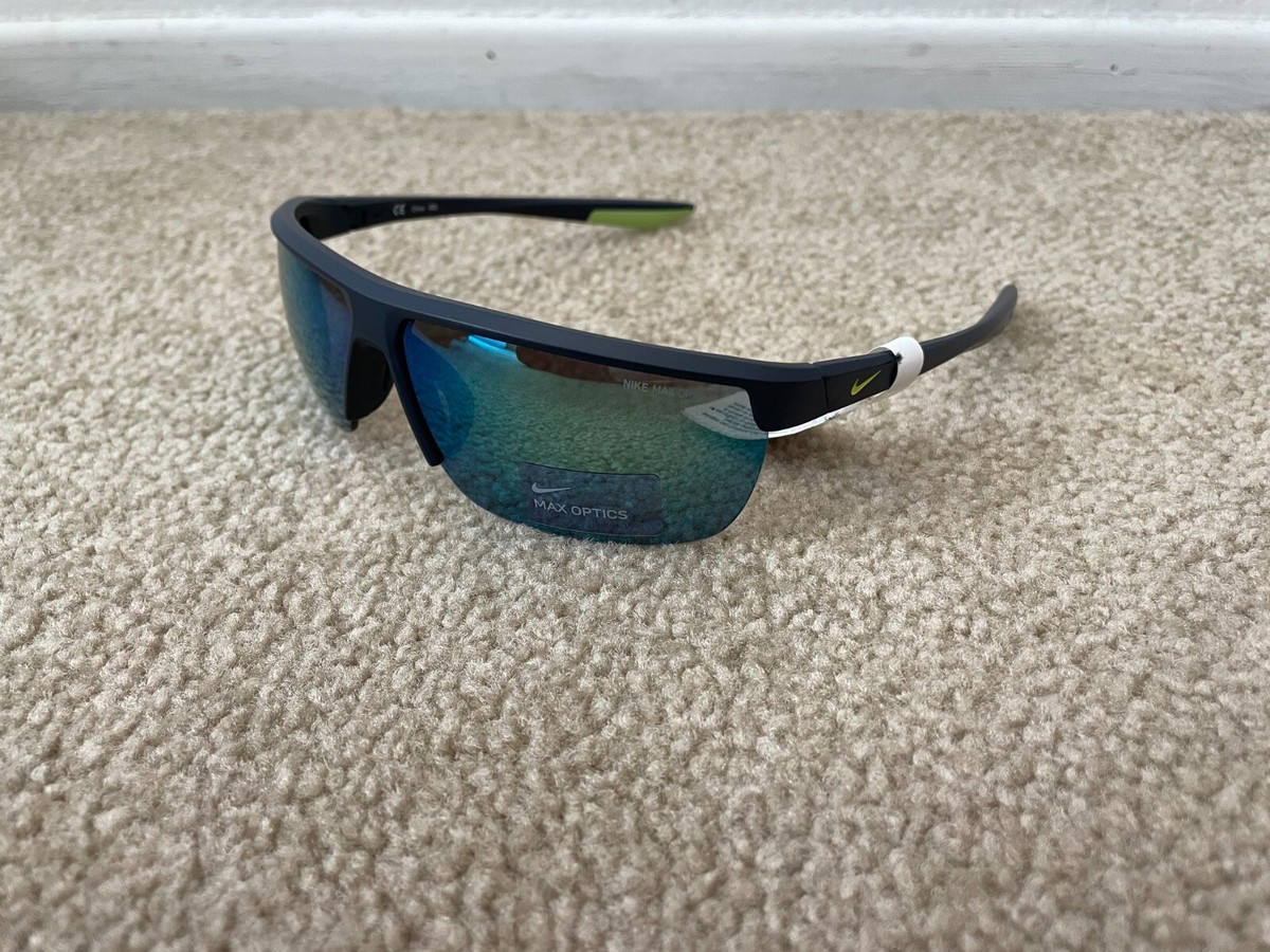 NWT Nike TEMPEST M CW4665 Matte White-Grey Rectangle 71mm Sunglasses Nike Men main image 3