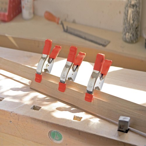 Bessey 1" Metal Spring Clamp 1-1/4" Throat Depth No Marring Tip Sure Grip Handle - Picture 2 of 5