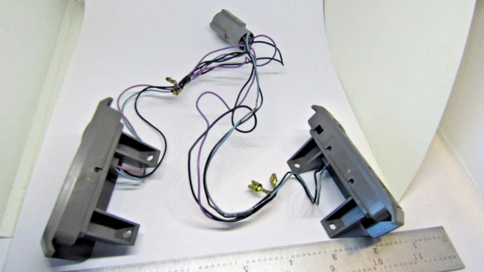 INTERRUPTOR DE CONTROL DE CRUCERO CONTINENTAL LINCOLN F30Y-9C888-A 91-94 NUEVO ORIGINAL GRIS Foto 4 de 4