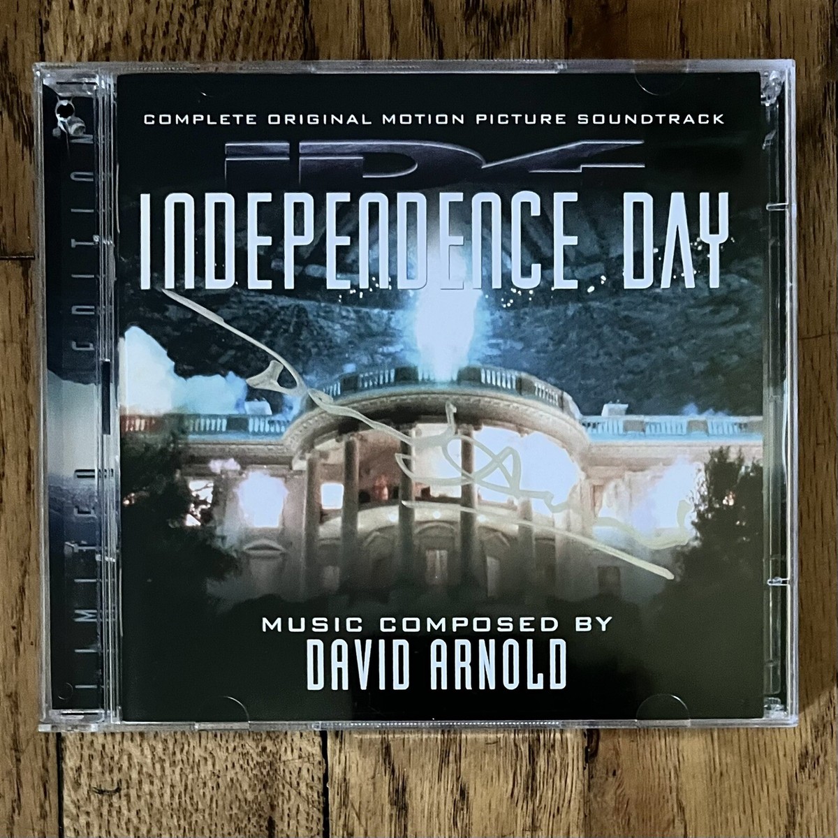 INDEPENDENCE DAY- Original Soundtrack- Composed by David Arnold INDEPENDENCE DAY- Original Soundtrack- Composed by David Arnold