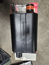 Exhaust Muffler-Super 40(TM) Delta Flow Flowmaster 952548