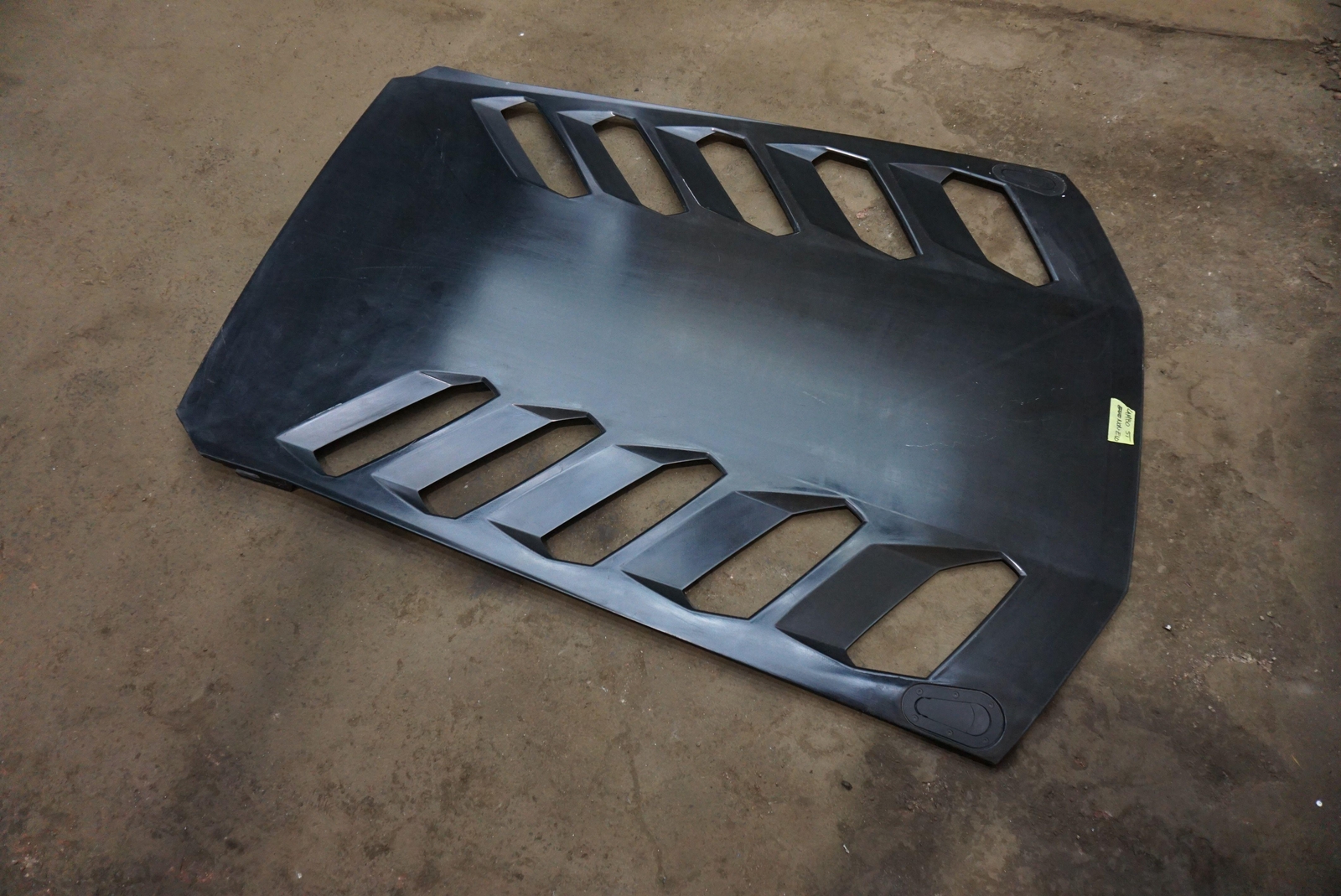 Rear Engine Bonnet Cover Panel 4TA827023 Lamborghini LP620-2 Super Trofeo 14-19