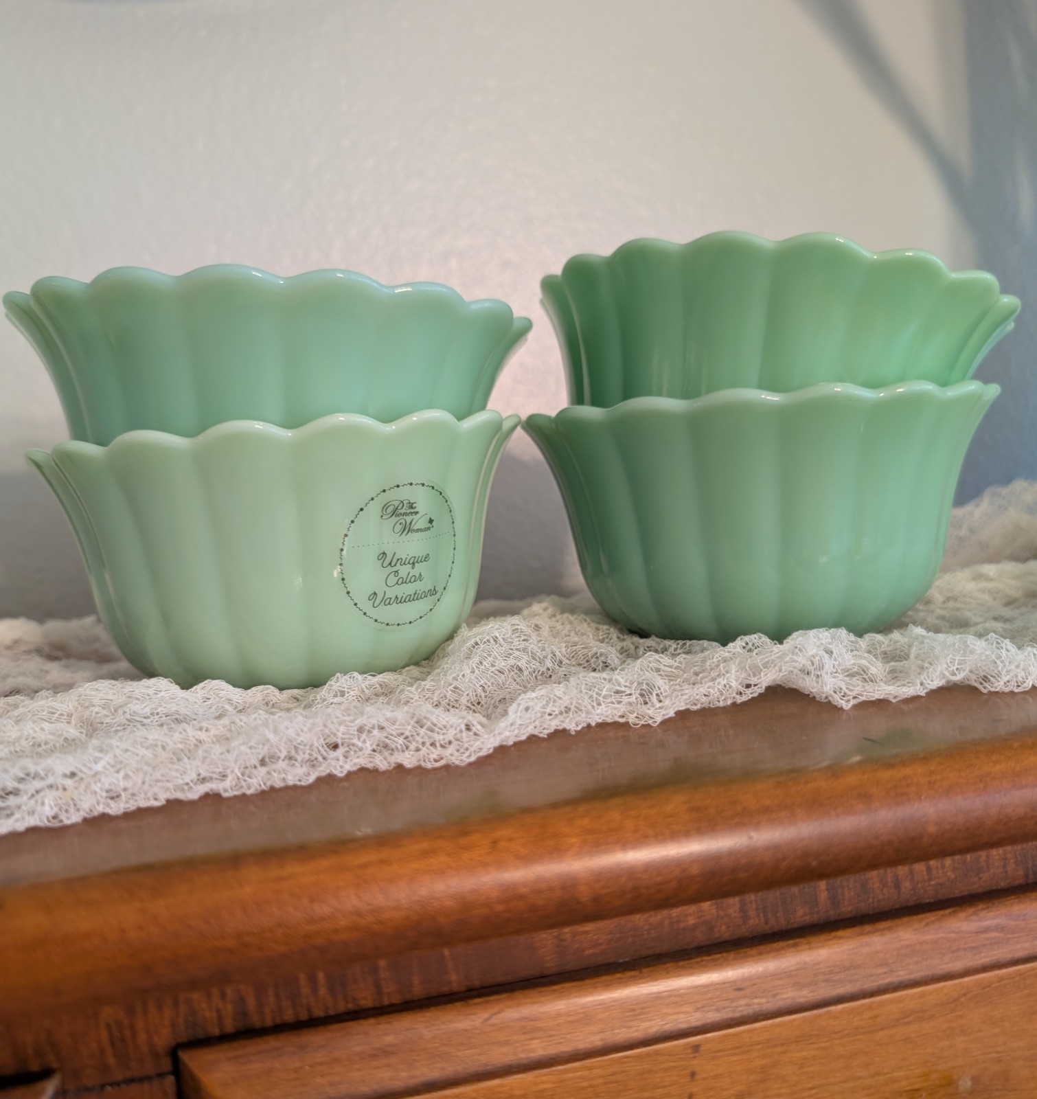 Vintage Jadeite Pioneer Woman Scalloped Edge Cereal Bowls