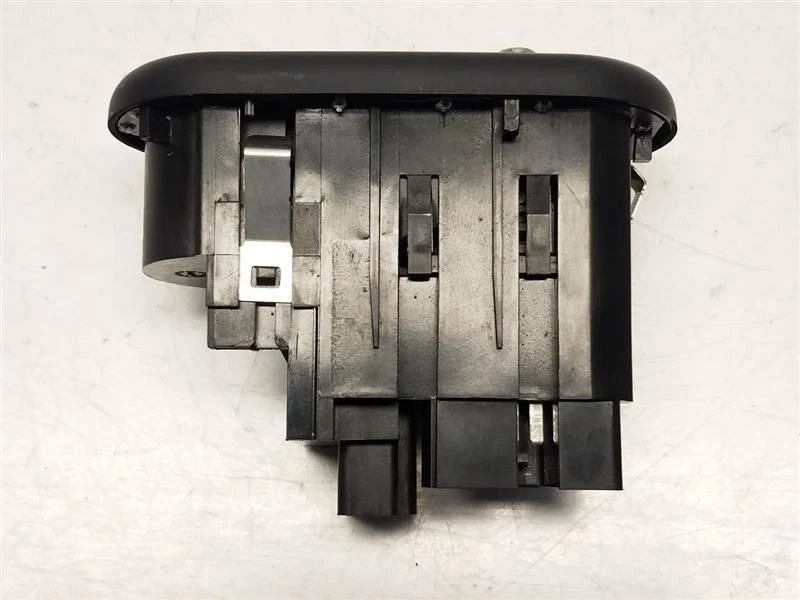 Interruptor de painel Ford Taurus 2007 - Faróis com luz cúpula - Imagem 3 de 4