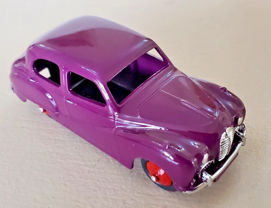 美品　DINKY TOYS AUSTIN SOMERSET ミニカー 1953 Dinky Austin A40 Somerset Restoration No.161 - YouTube