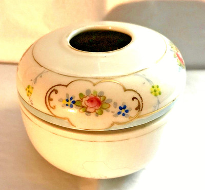 Nippon Hair Receiver Tidy Antique 1910 White Gilt Pink Roses Hand Painted
