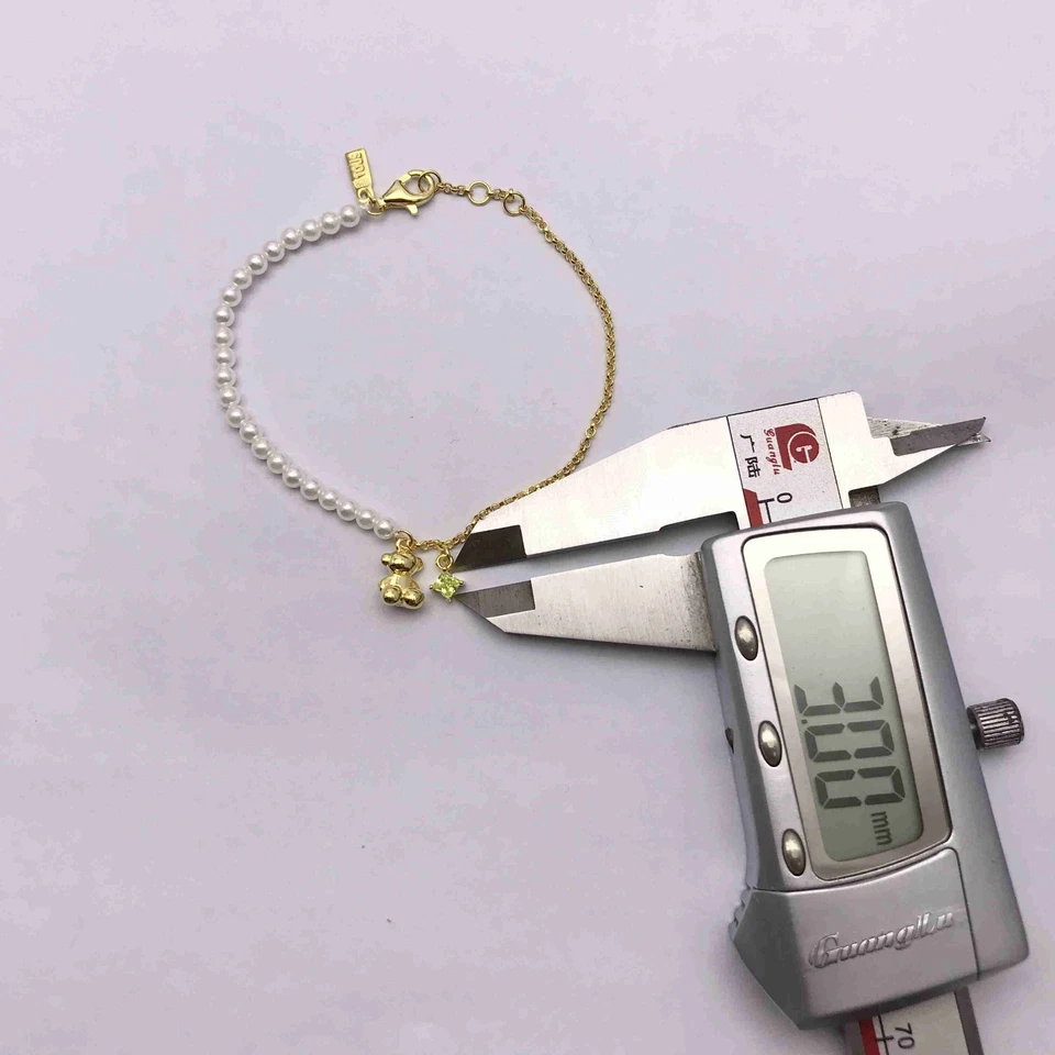 TOUS Chain bear Bracelet with gold plating over silver cultured pearls - Image 4 of 4