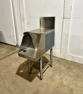 "PERLICK" S.STEEL NSF UNDER COUNTER BAR DOUBLE STEP BLENDER STATION