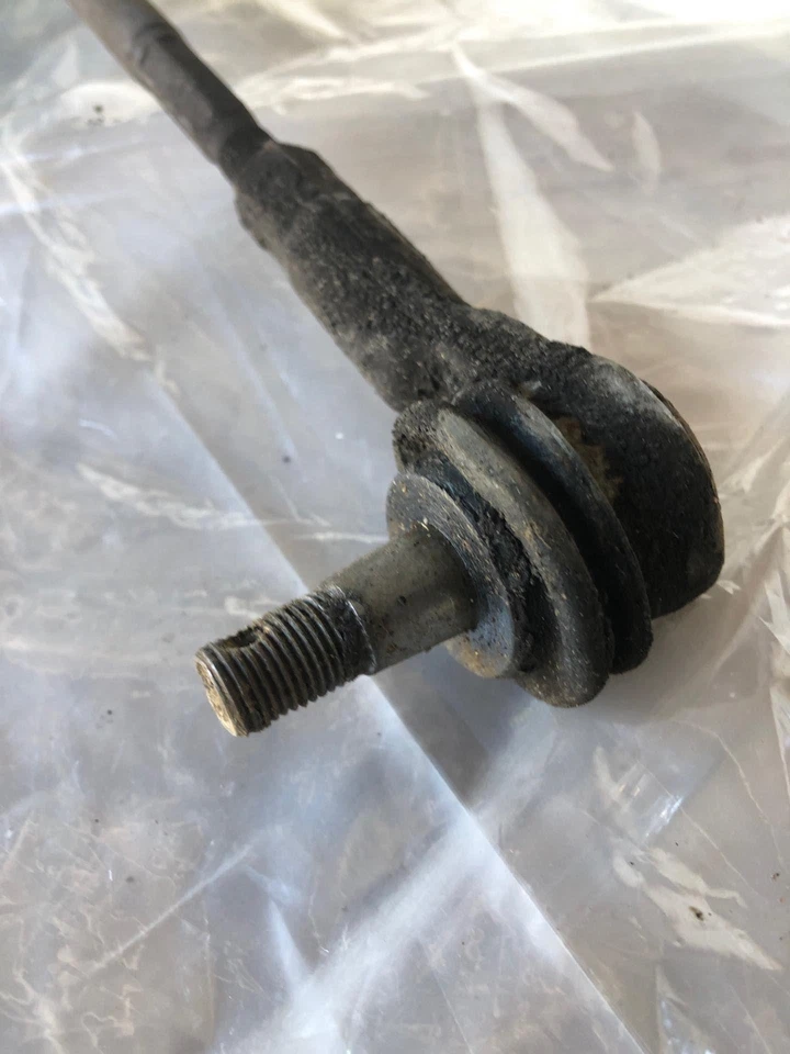 1991 - 2003 FORD ESCORT LX Power Steering Gear Rack & Pinion Assembly 1.9L OEM - Imagem 2 de 4