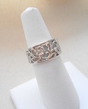 Sterling Silver Cut Out Floral Design Ring 181805