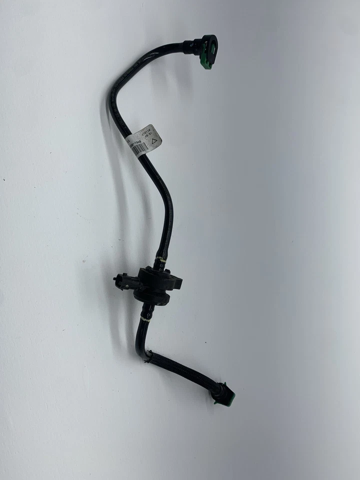 Electroválvula de purga de bote de vapor de combustible OEM 12-18 Ford Focus VMV P0456 DTC Foto 2 de 4