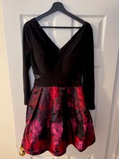 XSCAPE BLACK FLORAL FLARE DRESS PETITE SIZE 12