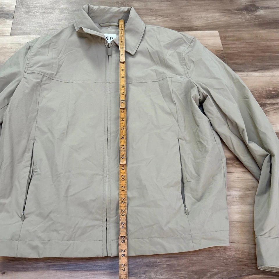 Chaqueta cortavientos Zara para hombre mediana caqui cremallera completa bombardero confort rendimiento Foto 4 de 4