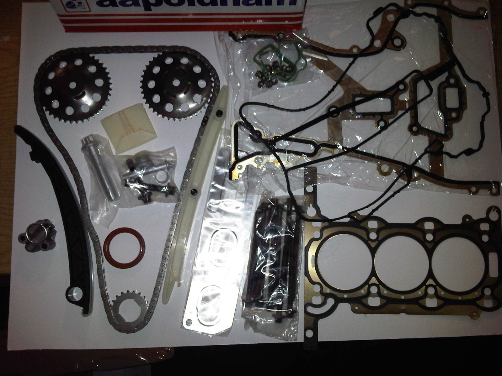 VAUXHALL CORSA D 1.0 A10XEP TWINPORT 201014 TIMING CHAIN KIT + HEAD