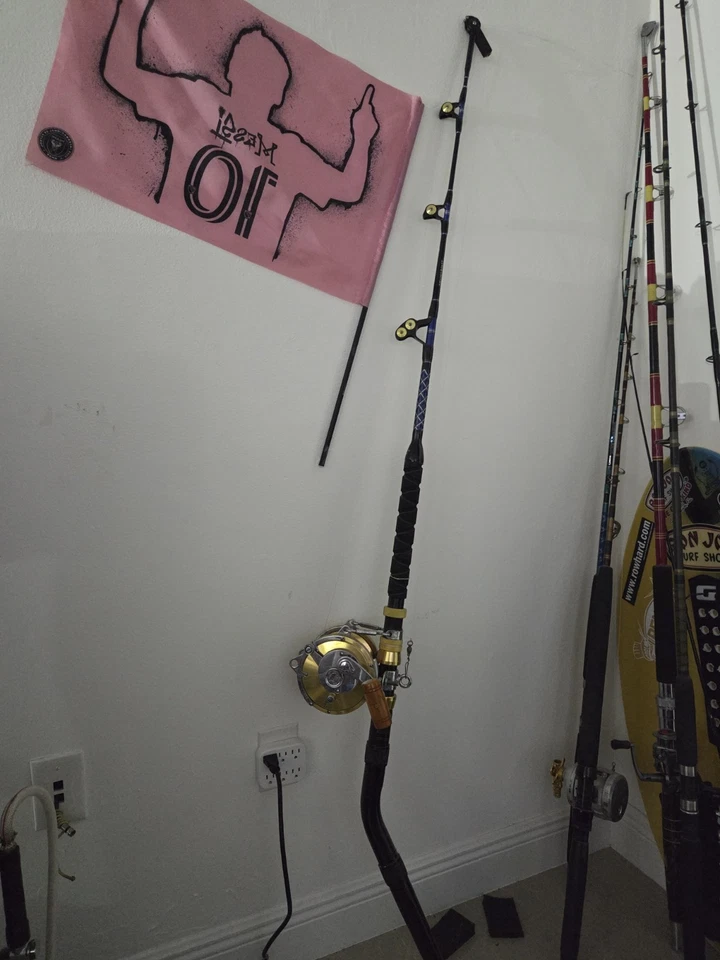 Penn International 80 con varilla doblada. Big Fish Rig! Foto 4 de 4