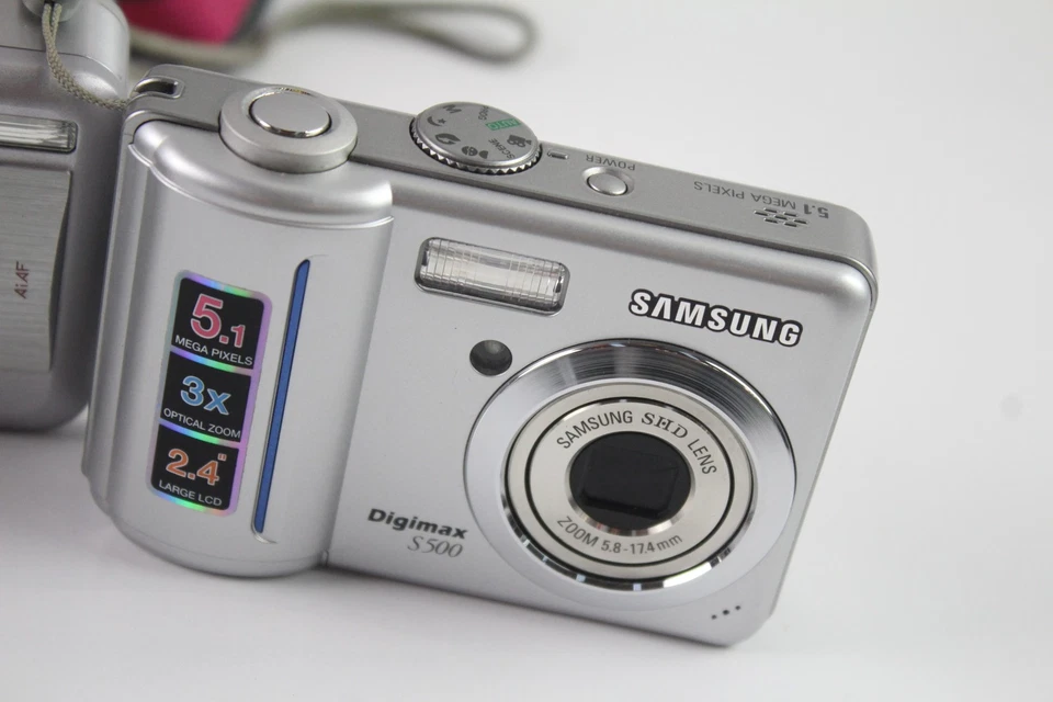 Digital Compact Cameras Inc Canon Powershot S30 & Samsung Working x 3  - Image 2 of 4