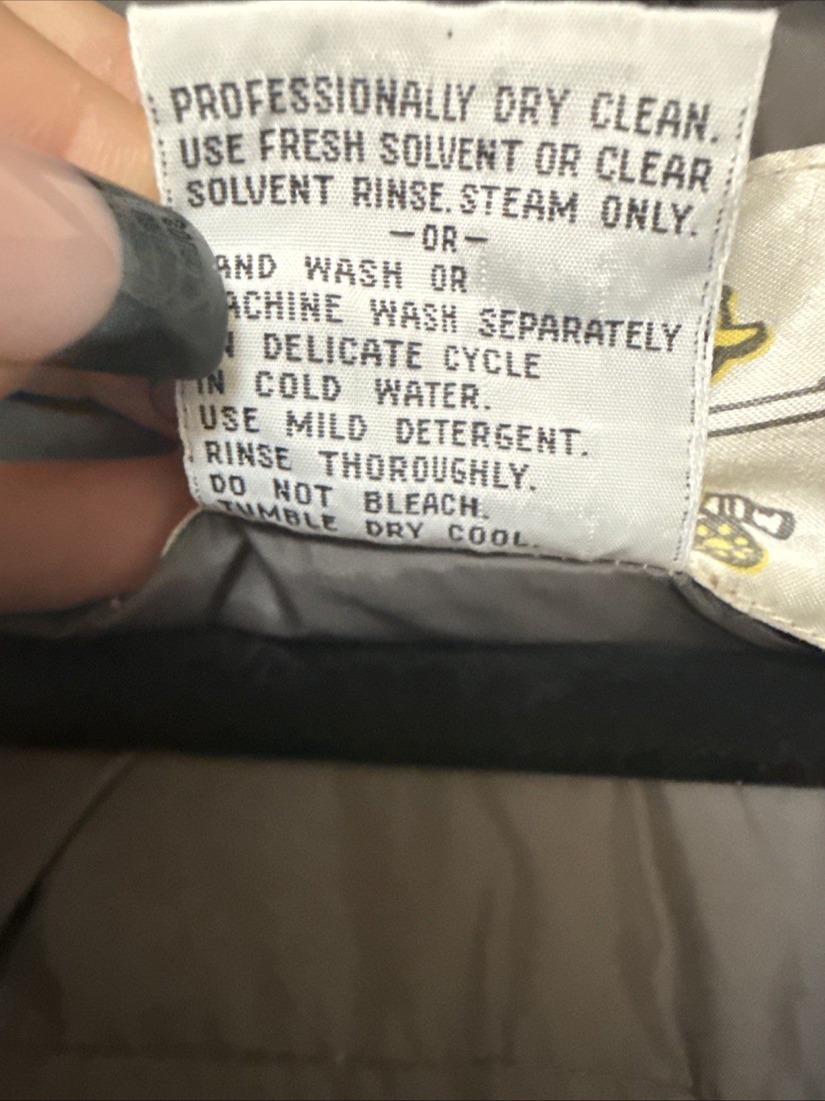 Cabelas  Goose Down Reversible Jacket Size XLarge… - image 6