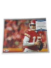Autographed Chiefs Hand Signed Photo 8X10 Patrick Mahomes BAS Authentication