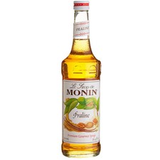 Monin Premium Praline Flavoring Syrup 750 mL 544SYPAR064A