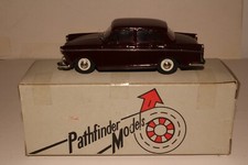 Pathfinder Models 1966 Morris Oxford Sedan 1/43 Scale, Maroon