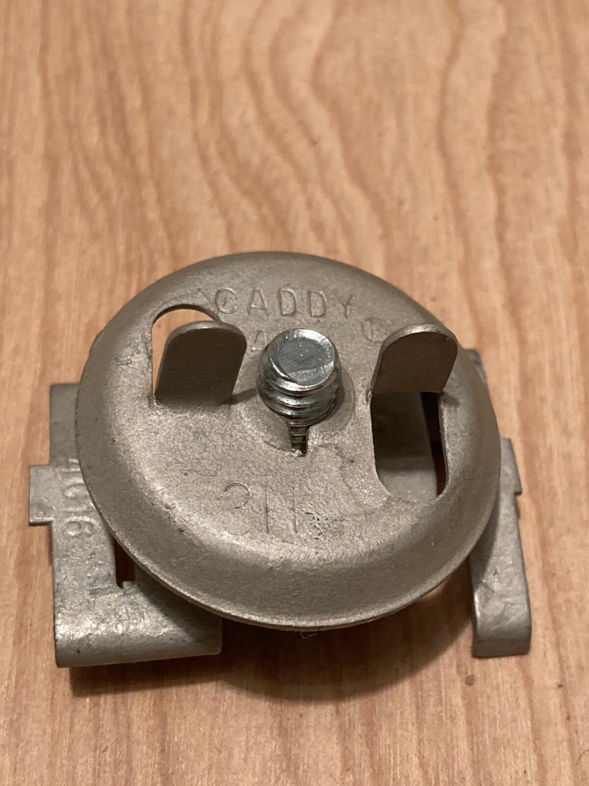 Caddy 4g16 twist clip tbar hanger/wing nuts for 15/16"-1" acoustic t bar (10)