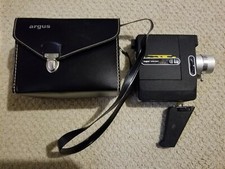 Argus Super 8 CAMERA 802 Instant Load Camera w/ Handle  Case
