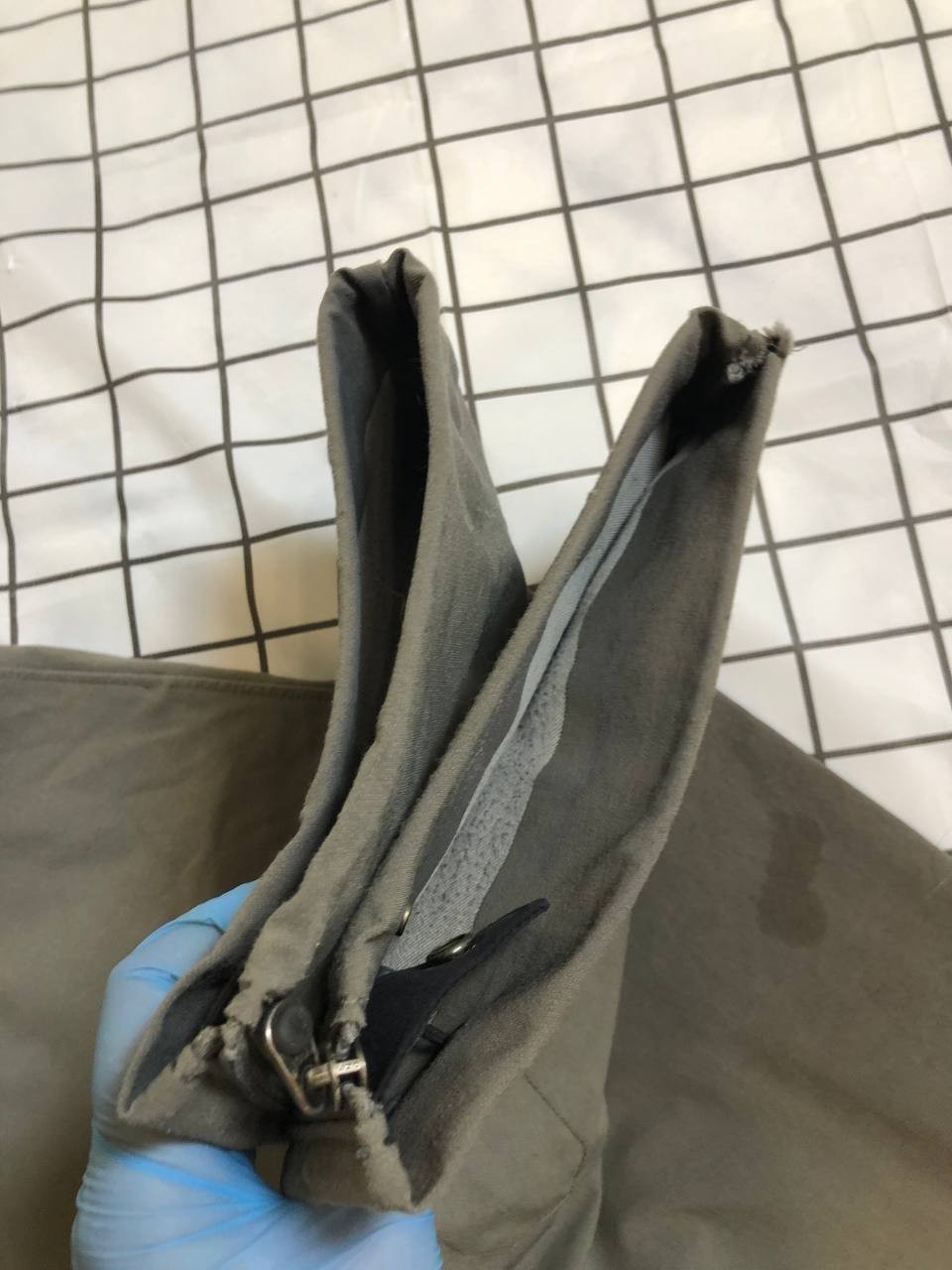 VINTAGE The North Face Tape Track Pants mens 32 thumbnail 19