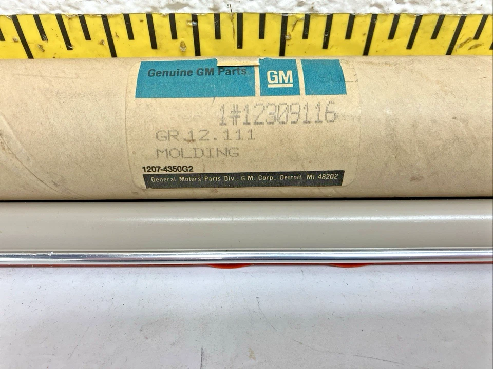 New OEM GM Sand Gray RH/LH Door Trim 12309116 1983-84 Oldsmobile Cutlass (Bin86) - Image 4 of 4