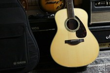Yamaha Acoustic Guitar LL6 ARE Original Jumbo Natural Shipping From Japan
