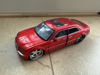 Jada 1:24 Scale Diecast 2006 Chrysler 300C, Red | eBay