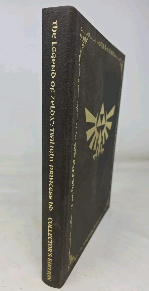 Legend of Zelda Twilight Princess HD Collector's Edition Hardcover - Image 2 of 4