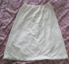 Women's Shadowline Beige Nylon Half Slip w/ Lace Hem - Small