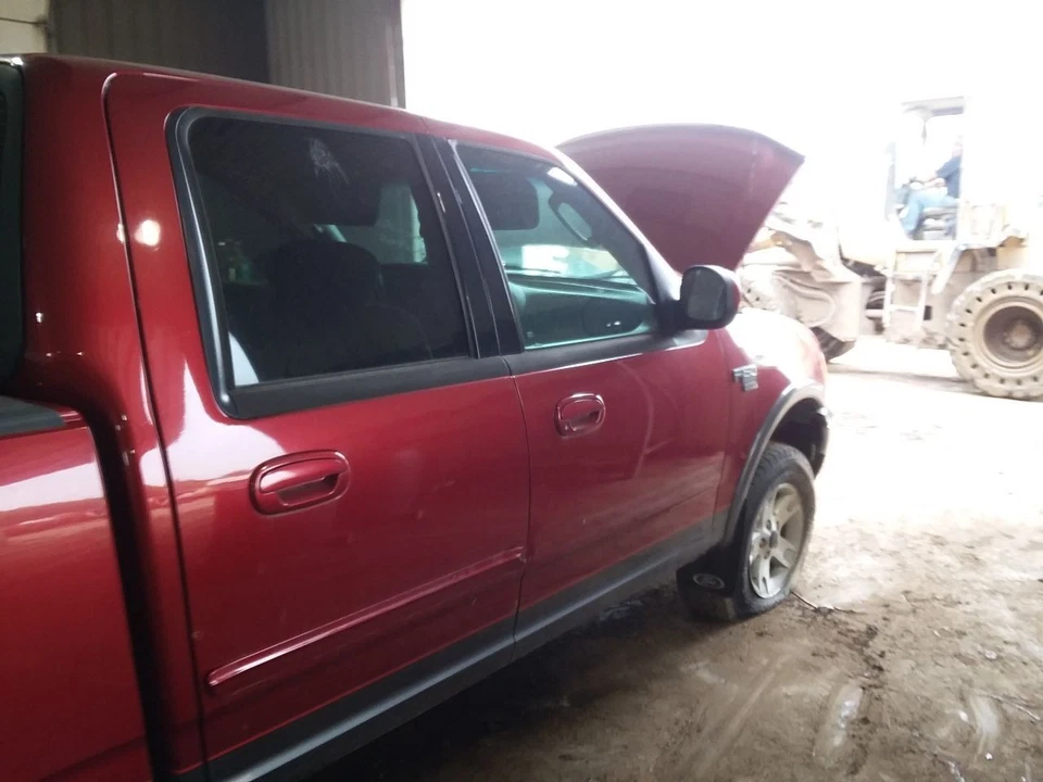 Стекло лобового стекла с солнцезащитным козырьком подходит для пикапа 97-03 FORD F150 2085249 - Изображение 4 из 4