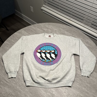 Vintage 90s Alaska Club Penguin Snow Animal Nature Sweatshirt