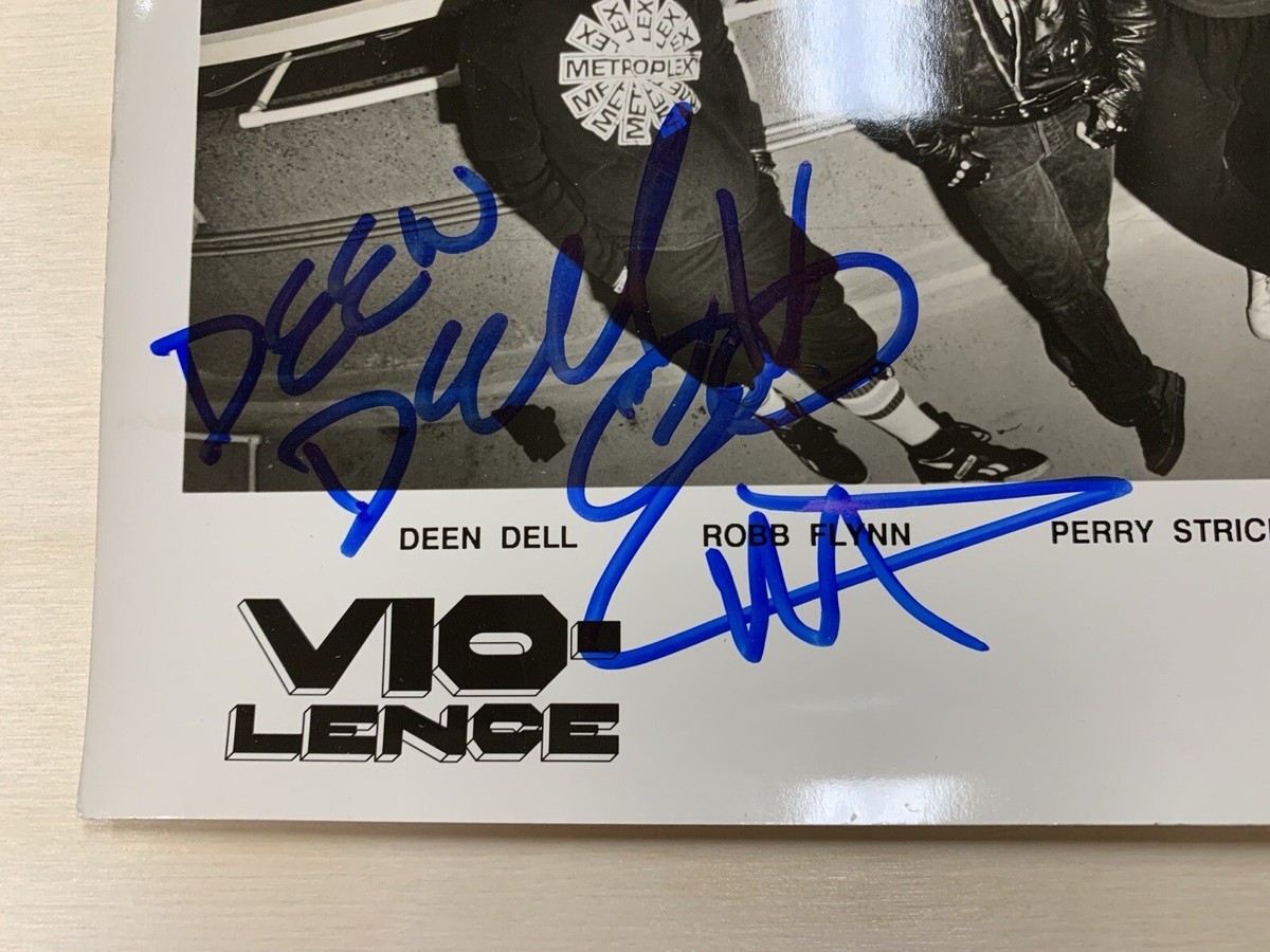 【プリント2枚付き、サイン入り】Vincent Delbrouck Vintage Vio-Lence Band Promo Glossy Photo Autographed By