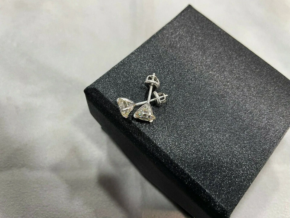 Natürlicher Diamant-Ohrstecker 0,50 kt Rundschliff 3 Krappen Damen in 14 K Weißgold - Bild 2 von 4