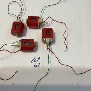VINTAGE 4 PIECE GROUP RED 36D SLOT CAR MOTORS / LONG SHAFT / LOT #67 !!!!!