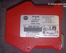 Allen-Bradley MSR127T Ser C 24V AC/DC Guard Master Safety Relay (440R-N23126)