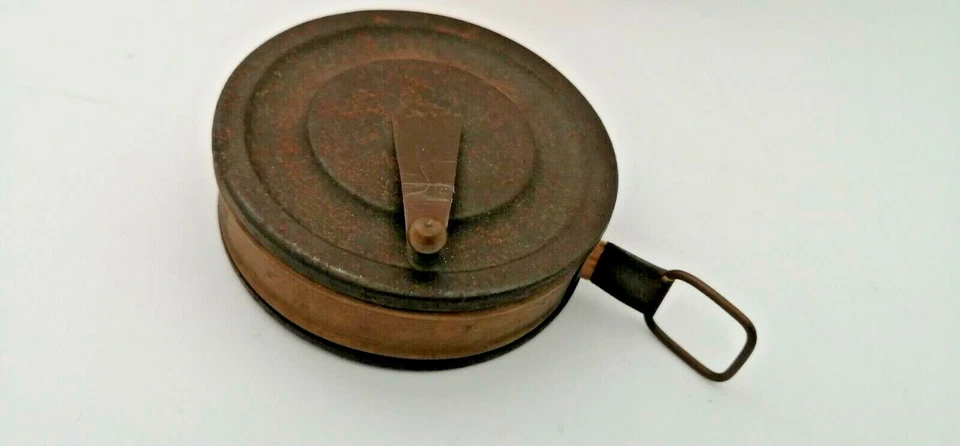 Craftsman OLD ROULETTE TAPE MEASURE IN COPPER & BRASS 32ft-10M TOOL RULES 1930s - Image 2 of 4