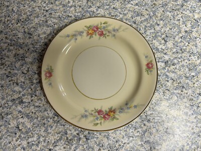 Nautilus Eggshell #E40N5 Cashmere Fine China - Made in the U.S.A. Bread Plate 6''