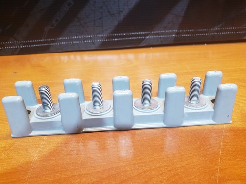 NEW MS27212-4-4 Mil-Spec Aircraft Terminal Block 4-Pole 5/16-24 - Picture 1 of 2