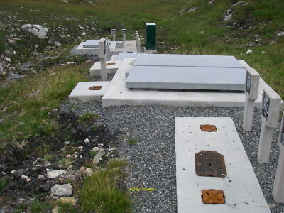 Foto 6x4 Wasserrohr Zugang deckt Abfluss unbenannten Sees auf Àirde Beaga um 2021