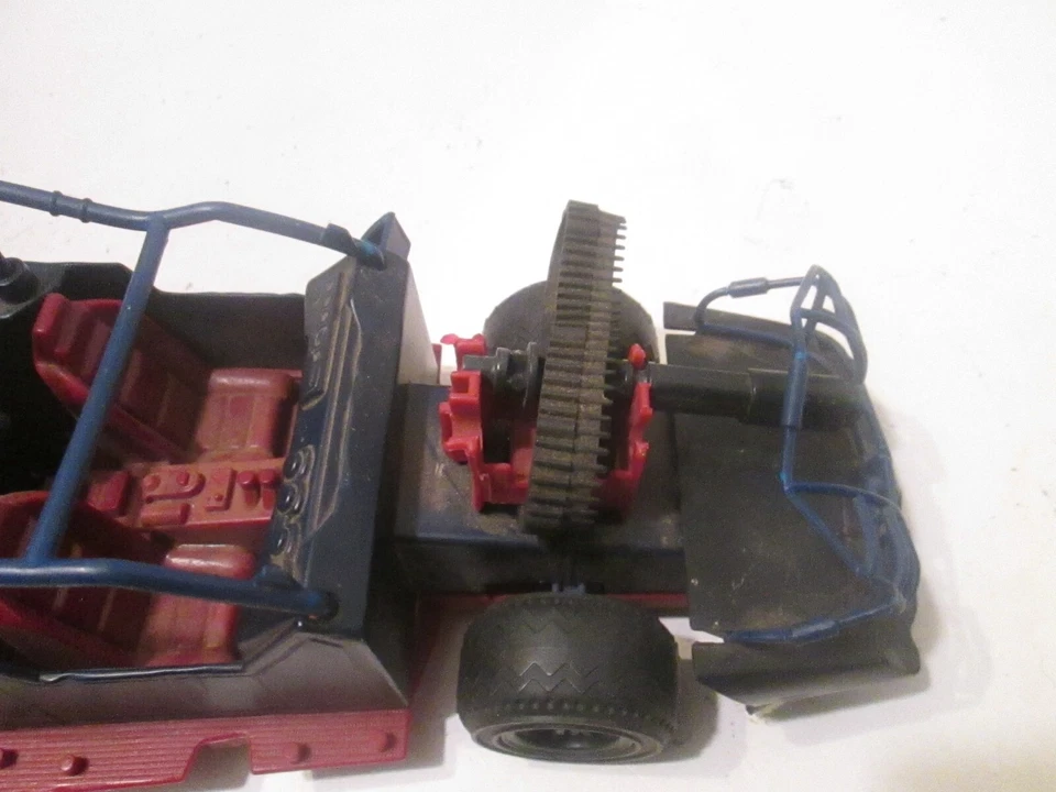 G.I. Joe Off Road Truck from Hasbro 1986 has Some Dust Patina Very Good Vintage - Image 3 of 4