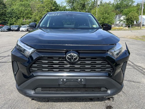 2024 Toyota RAV4 LE - Picture 3 of 12