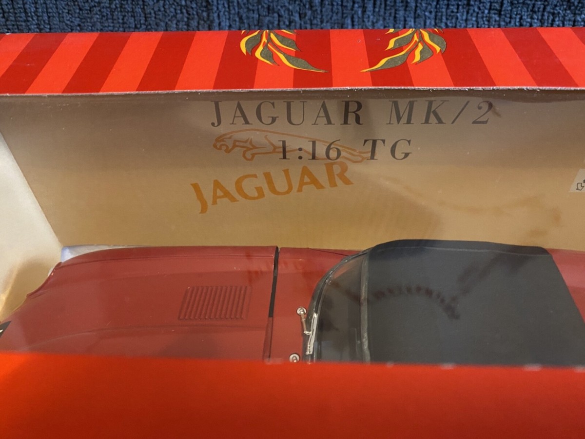 VOITURE POLISTIL / Tonka Jaguar Mk2/E XK.E 4,2 litres - échelle 1:16