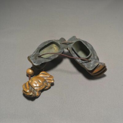 Inro Netsuke Japanese Boxwood carved Antique Edo Era Ojime