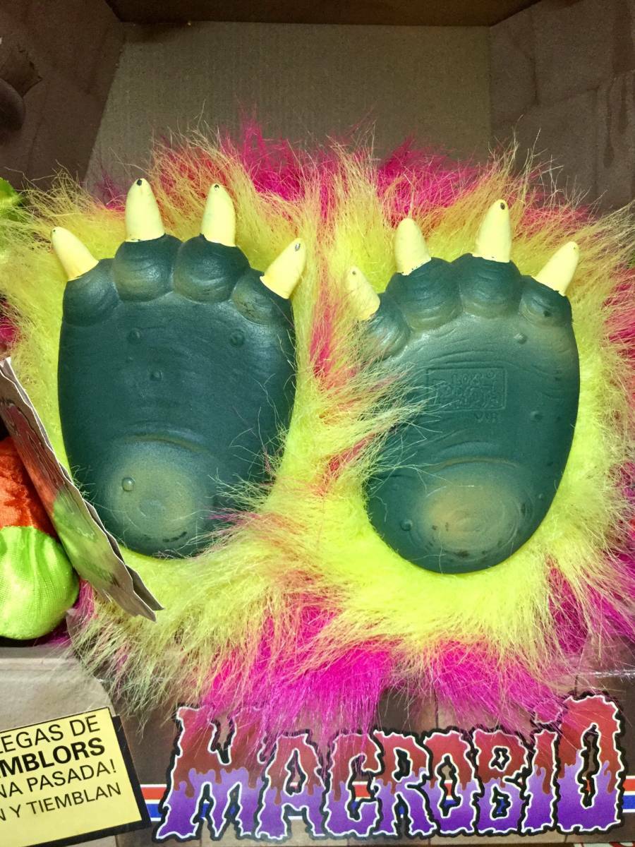 Los Temblors My Pet Monster Doll Dead Stock Vintage MACROBIO Los Temblors My Pet Monster Doll Dead Stock Vintage MACROBIO