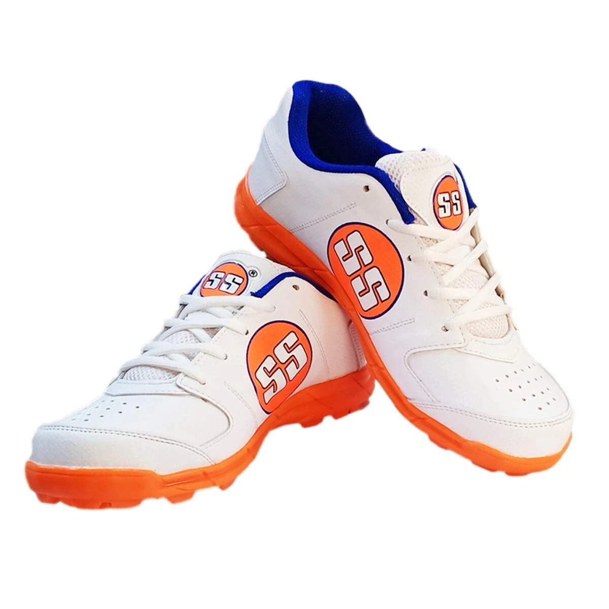 Cricket hotsell boot spikes